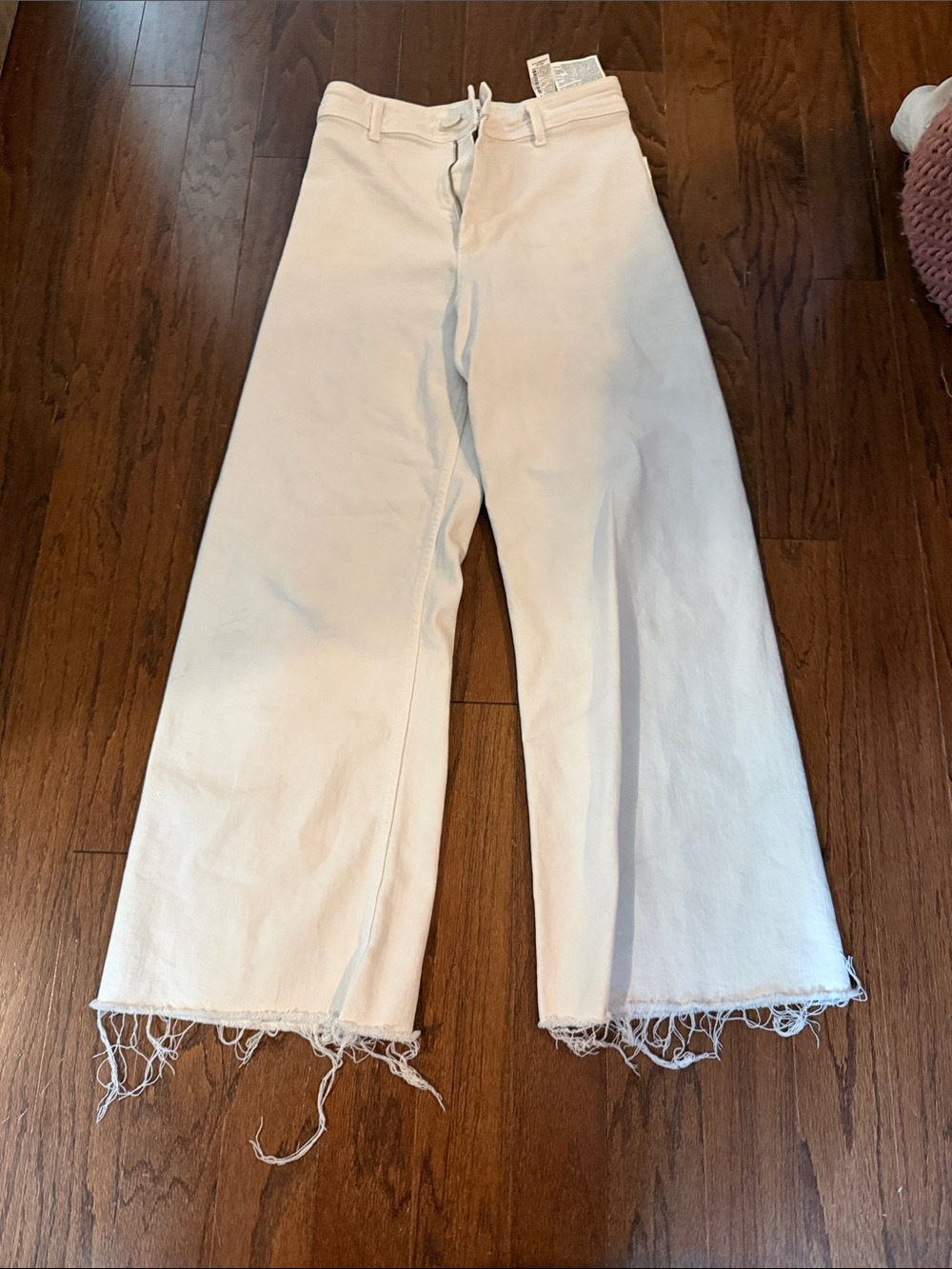 Zara Cream Wide-Leg Cropped Jeans